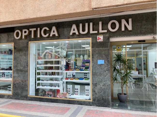 Audfonos en MURCIA, Aulln ptica