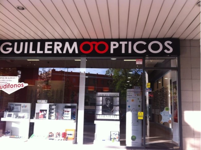 Audfonos en MADRID, Guillermo Opticos