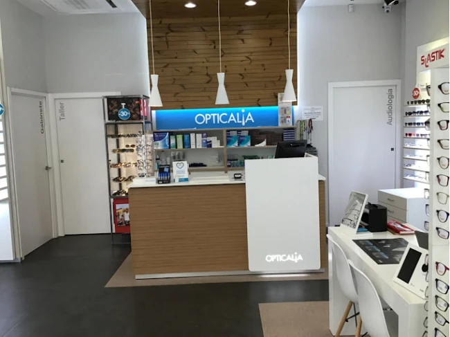 Audfonos en CACERES, Opticalia Plasencia